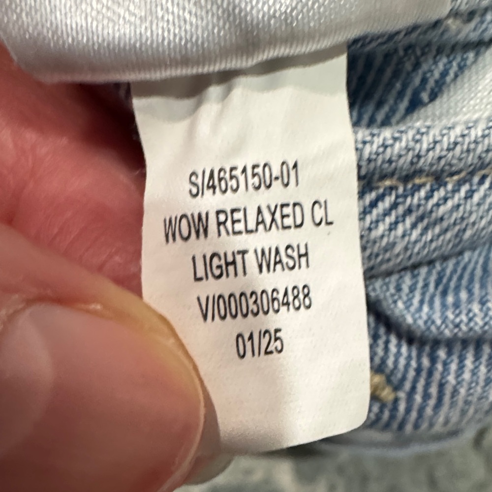 Old Navy Womens wow relaxed Light Blue Denim Jacket medium tall - Picture 10 of 12